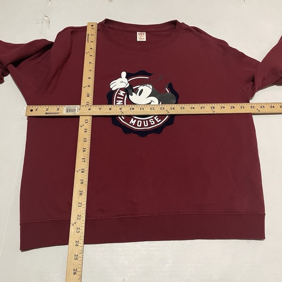 UT Uniqlo X Disney Womens Sweatshirt Pullover XL Maroon Mickey Mouse Sweater - Picture 4 of 6